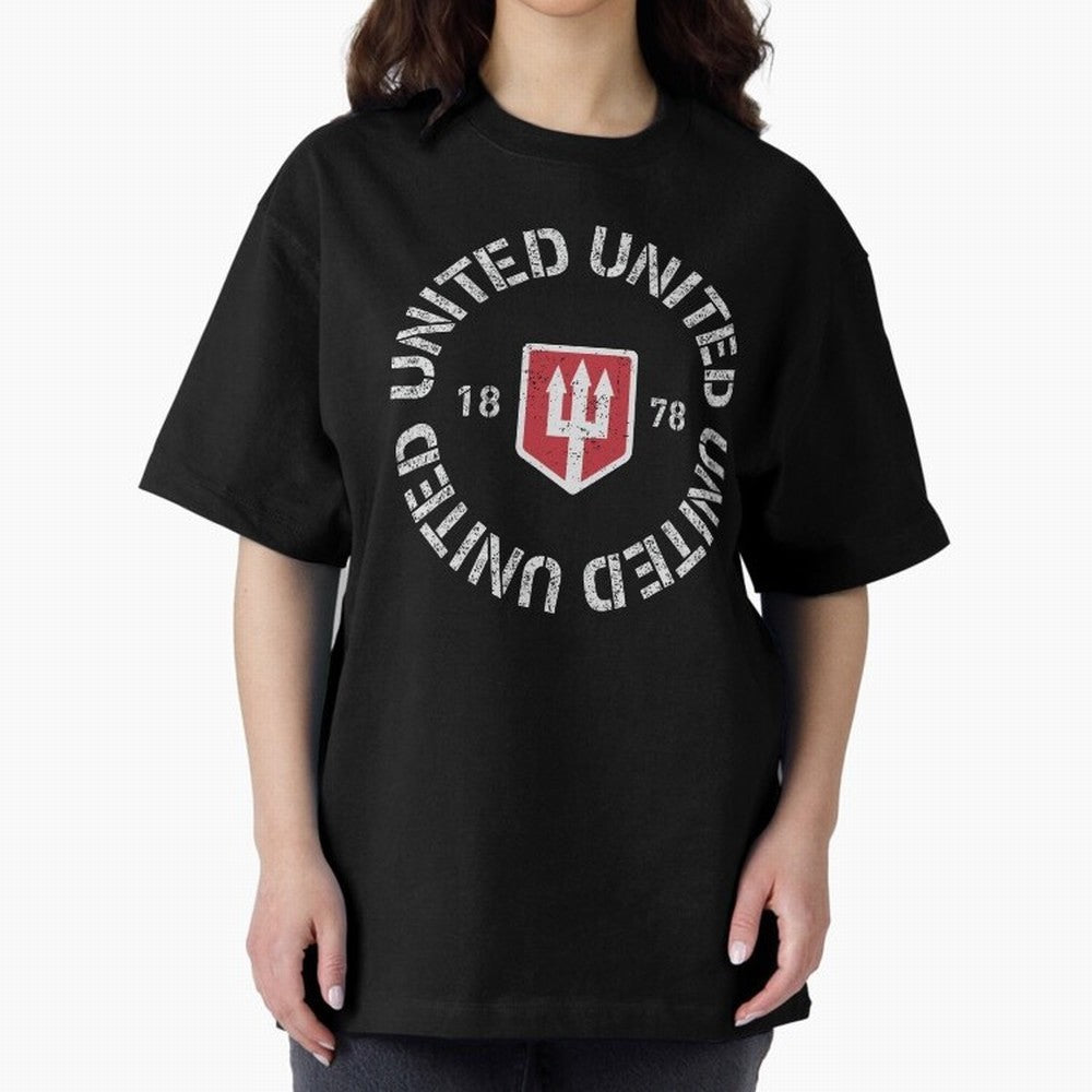 Manchester United Retro Vintage Oversized T-Shirt Show Love for Legendary Goals in FIFA World Cup 2026 for Fans of Mbappe and Portugal, Spain and Germany, Bringing Football History, Final Match Energy, Crowd Noise and Once in a Lifetime Moments;