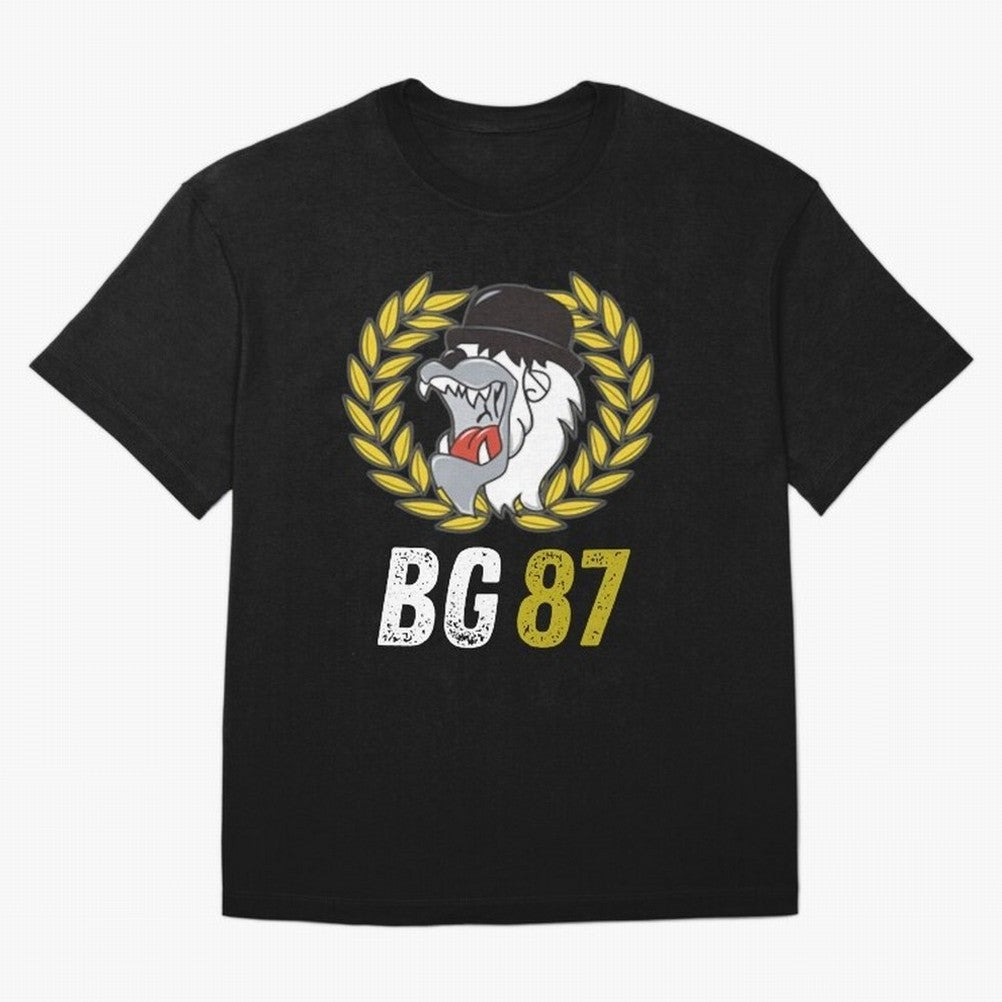 mala suerte 87 (hinchas del lyon) Camiseta esencial Oversized T-Shirt Bring Trophy Dreams to FIFA World Cup 2026 Group Stage Spirit, Filled with France and Portugal, CR7 and Messi, Tournament Hype, Historic Matchups, Family Viewing Parties and