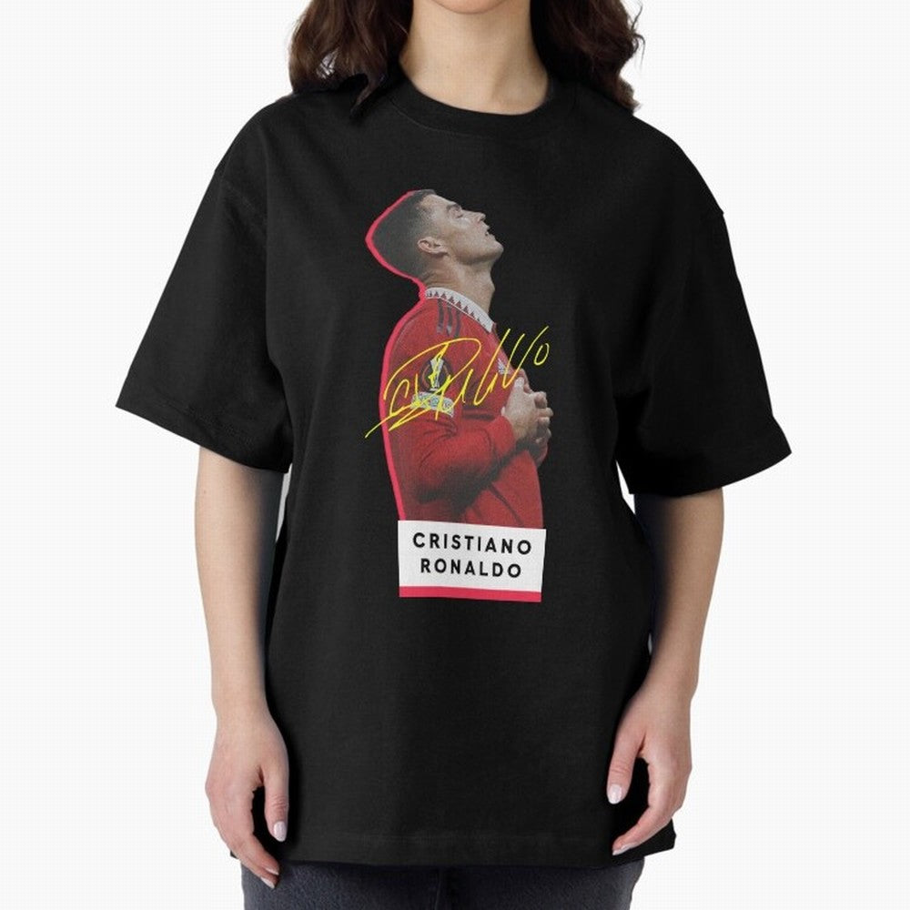 New Celebration Ronaldo Oversized T-Shirt Honor Football Greatness during FIFA World Cup 2026 Spirit, Driven by Spain, Mbappe and Neymar, Sports Nostalgia, International Competition, Famous Players and Unforgettable Victories; Great for Watch