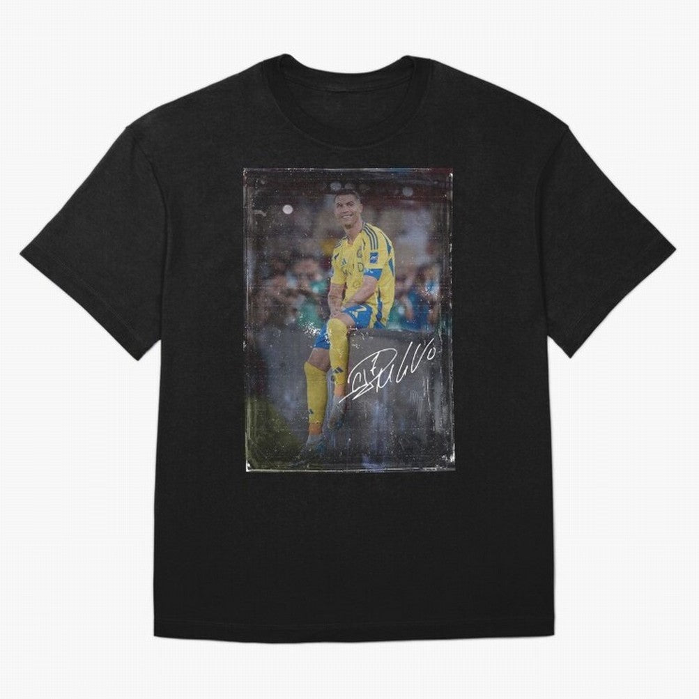 Cristiano Ronaldo Oversized T-Shirt Capture FIFA World Cup 2026 USA Canada Mexico Celebrating Mbappe and Neymar, Spain and Netherlands Energy, Stadium Memories, Football Loyalty, International Chants and Championship Tradition; Built for Supporters
