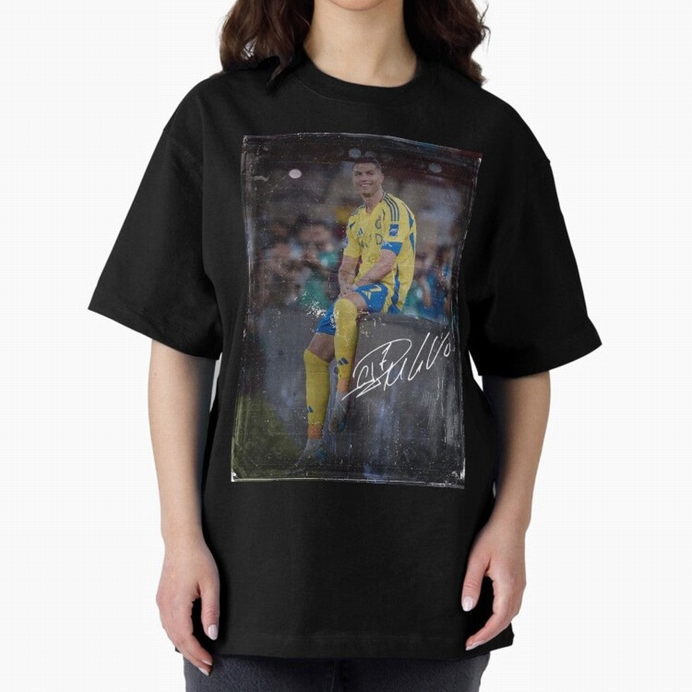 Cristiano Ronaldo Oversized T-Shirt Capture FIFA World Cup 2026 USA Canada Mexico Celebrating Mbappe and Neymar, Spain and Netherlands Energy, Stadium Memories, Football Loyalty, International Chants and Championship Tradition; Built for Supporters