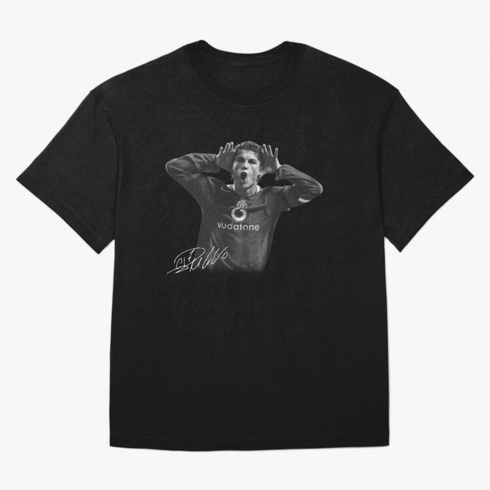 Black and White Cristiano Ronaldo T-Shirt Young Manchester Ronaldo - Celebration Oversized T-Shirt Support the FIFA World Cup 2026 Journey through CR7 Highlights, Netherlands Pride, Championship Spirit, Famous Goals, Roaring Crowds and