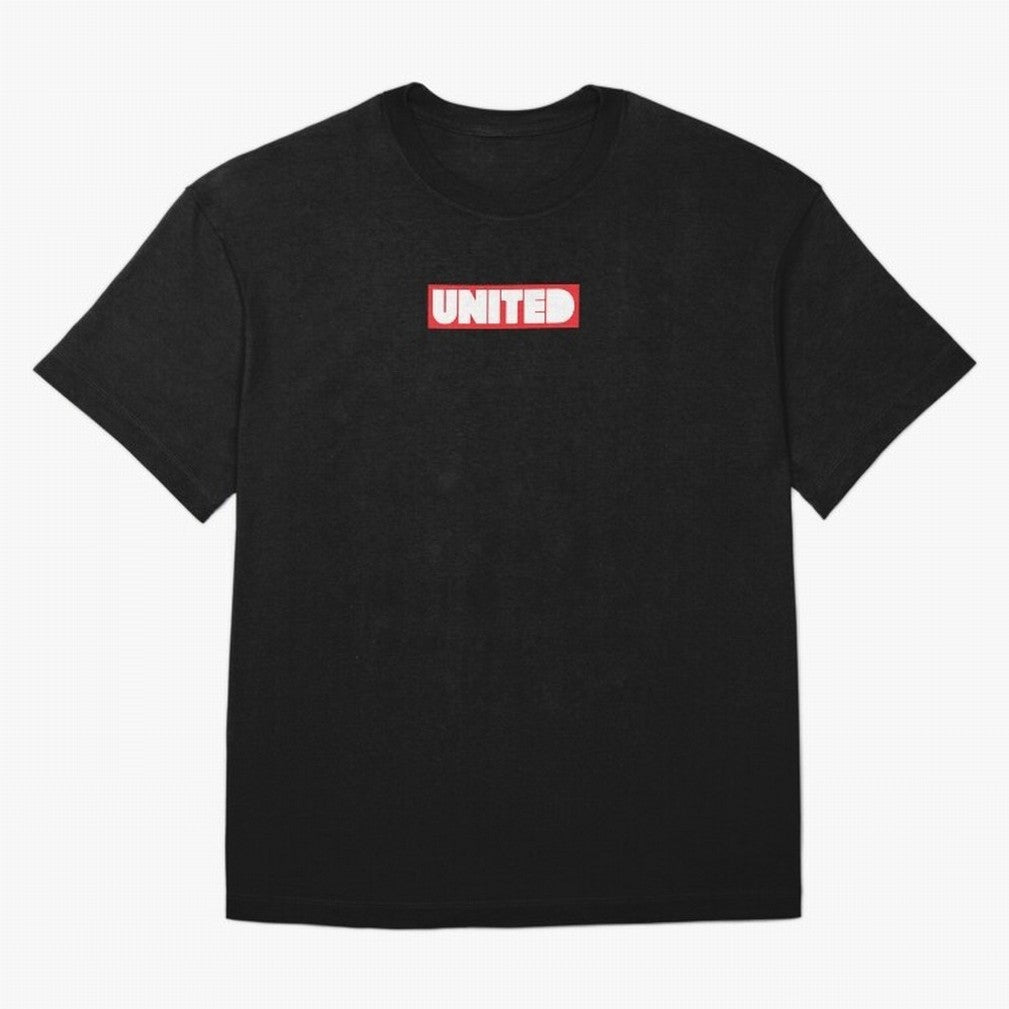 Manchester United - United Oversized T-Shirt Celebrate the Biggest Stage of FIFA World Cup 2026 USA Canada Mexico for Fans of Cristiano Ronaldo and France and Portugal, Bringing Worldwide Fan Energy, Dramatic Goals, Stadium Lights and Championship