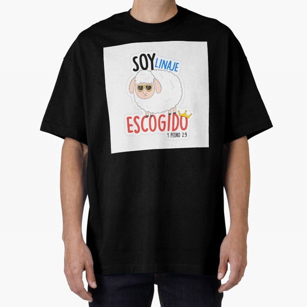 Soy Linaje Escogido - Sticker Cristiano Oversized T-Shirt Relive the Noise and Pride of FIFA World Cup 2026 Group Stage for Fans of Messi, Neymar and Mbappe and England, France and Netherlands, Bringing Worldwide Fan Energy, Dramatic Goals, Stadium